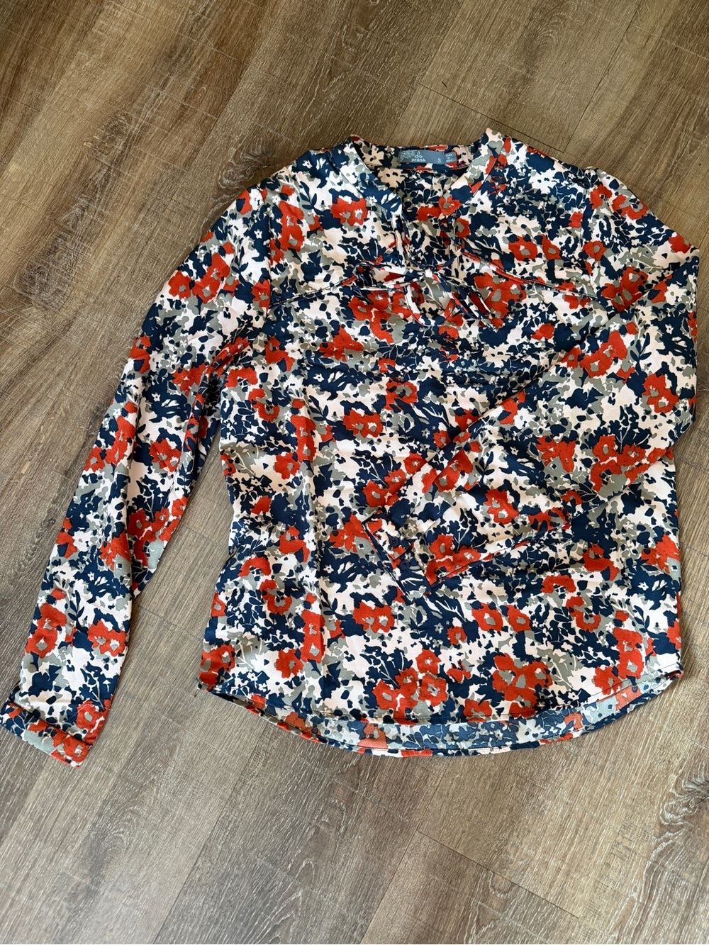 Floral Long-Sleeve Blouse - Red & Navy prana